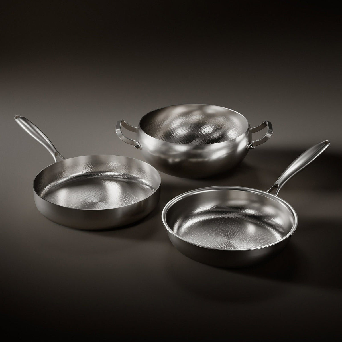 Gehammert Titanium Premium Kookset met 2 Deksel (20, 23 & 25 cm)