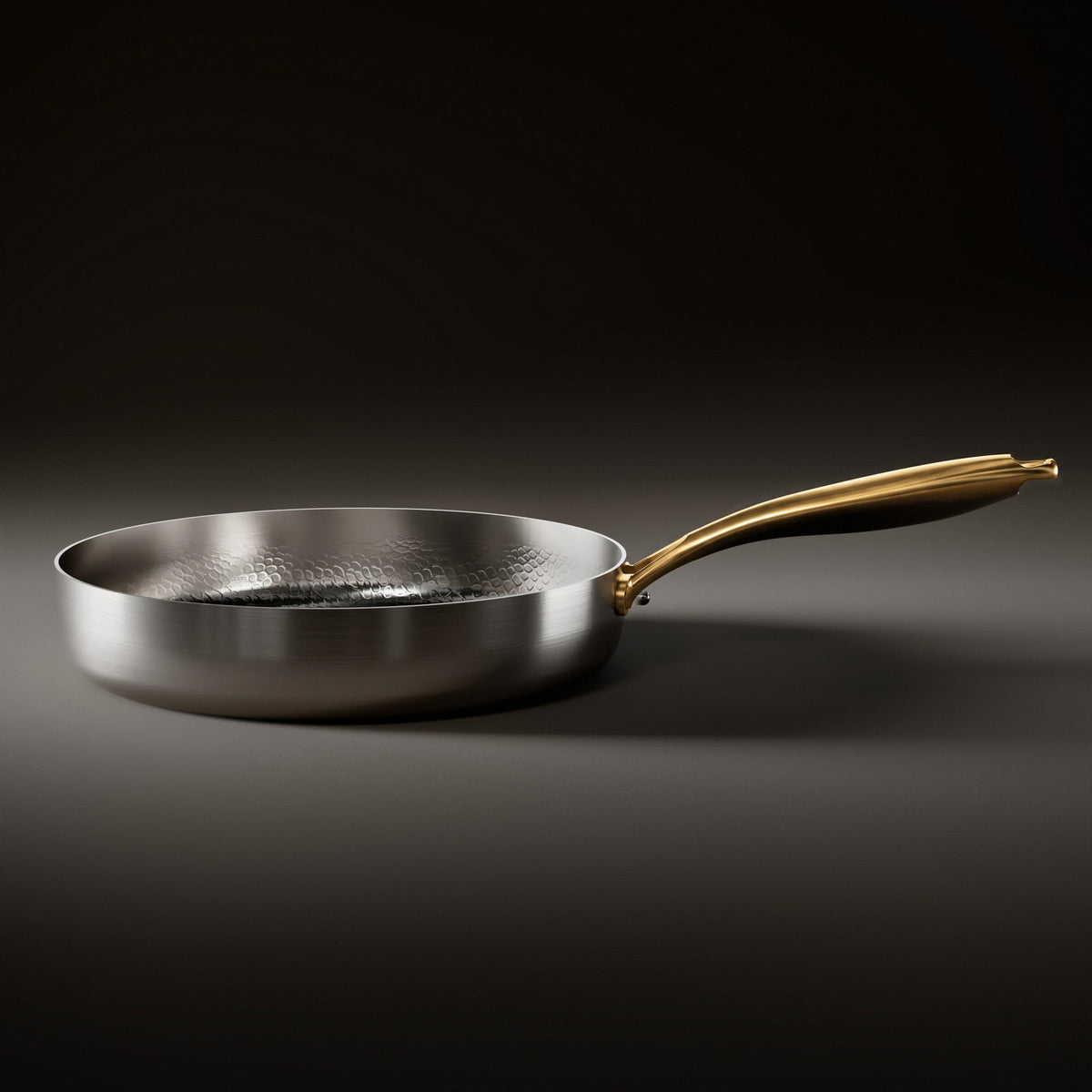 Geslagen Hoge Wand Titanium Pan | Beperkte Editie